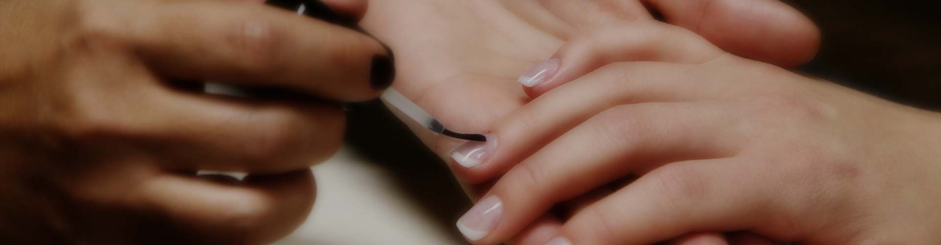  Lacquered Nails